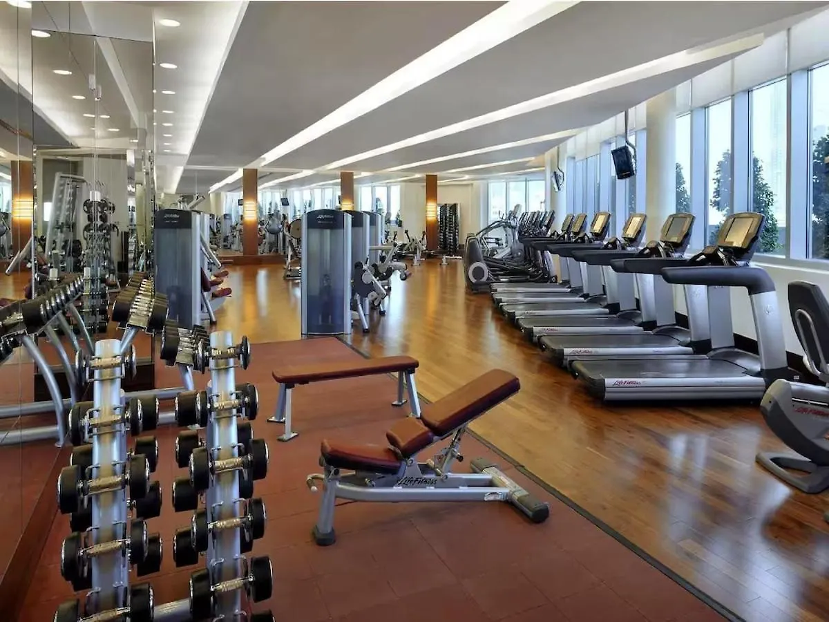 Luxurious Burj View Studio Inside Dubai Mall!