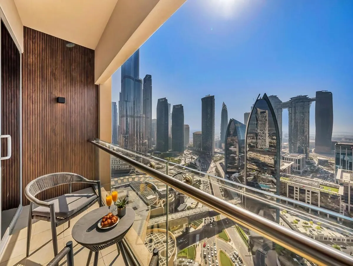 Luxurious Burj View Studio Inside Dubai Mall! 0*,